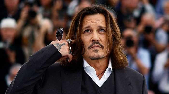 Johnny Deep Age, Height, Religion, Wife, Net Worth Career & Family